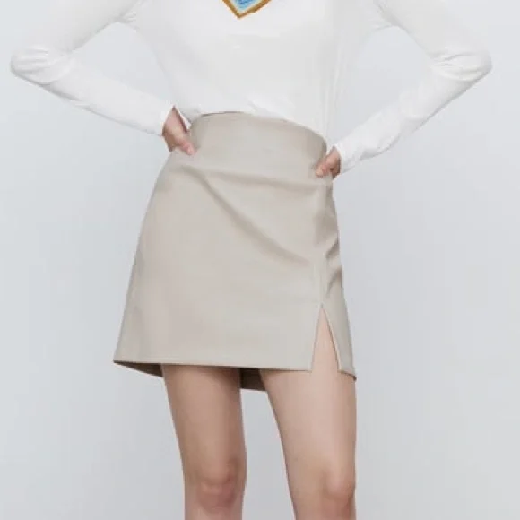 Zara vegan leather Women's Skirt - Picture 1 of 3